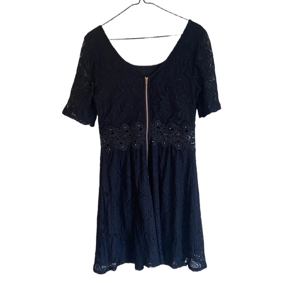 XHILARATION BLACK LACE SHORT SLEEVE MINI DRESS, SIZE MEDIUM - Picture 6 of 9